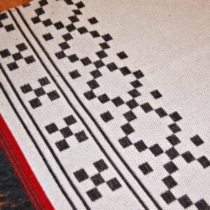 Kilim chodnik anatolijski czarny/biały dwustronny z czerwonym brzegiem 120cm x 60cm - obrazek 2